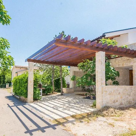 Apartment With A Parking Space - 18544 *