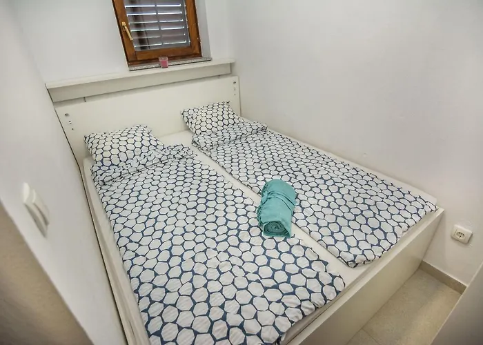 With Parking Space - 18544 * Vir